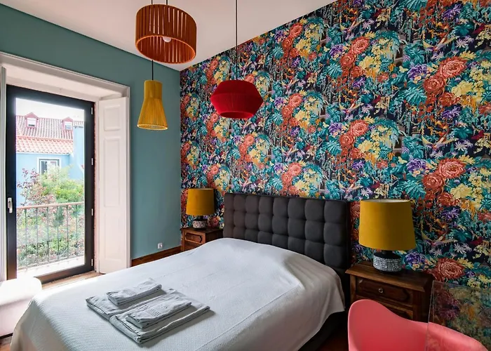 Lost :: Avenida House 3*
