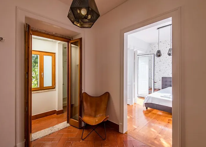 Lost :: Avenida House Gæstehus Lisboa